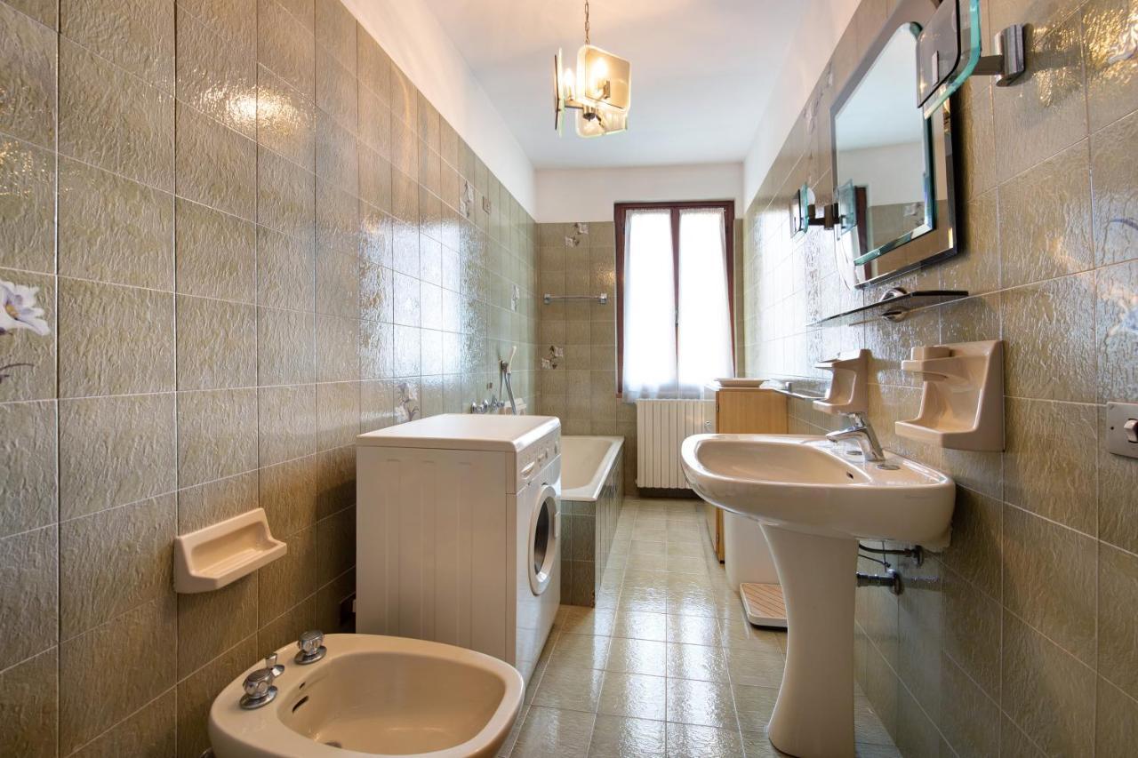 Lake View Apartment 가르도네리비에라 외부 사진
